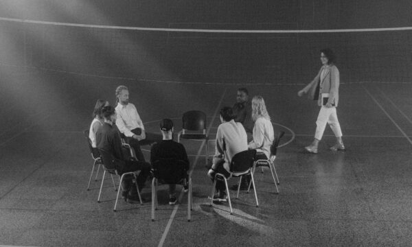 Grup de Suport pentru Doliu Grup de suport pentru gestionarea pierderii și suferinței